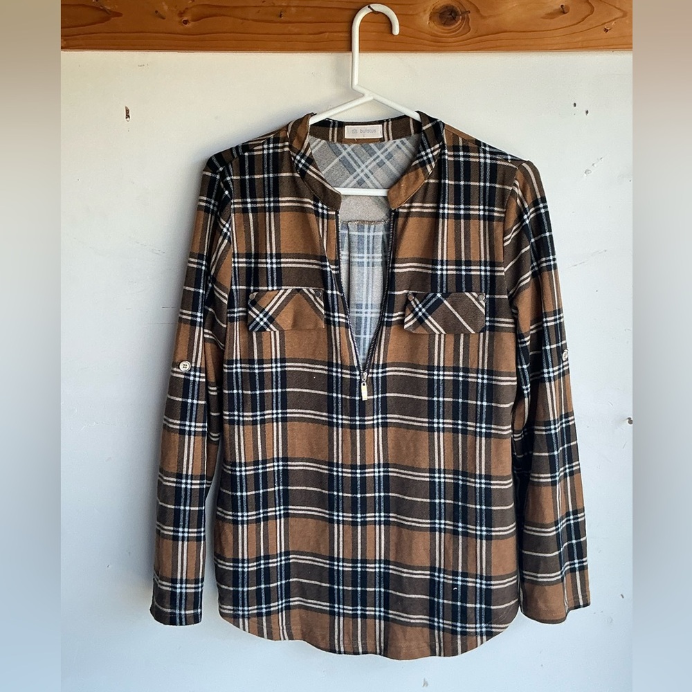 Bulotus Zippered Plaid Women’s Shirt